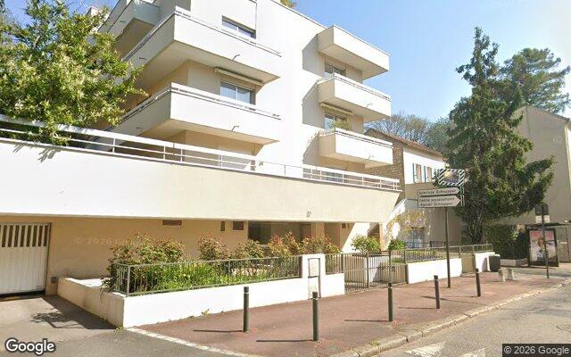 Façade : 21B rue Schnapper, Saint-Germain-en-Laye